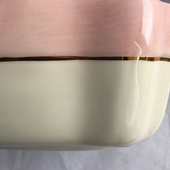 2/$20 Beautiful Ceramic Gift Basket Self Care Towel Holder Planter - Picture 9 of 15